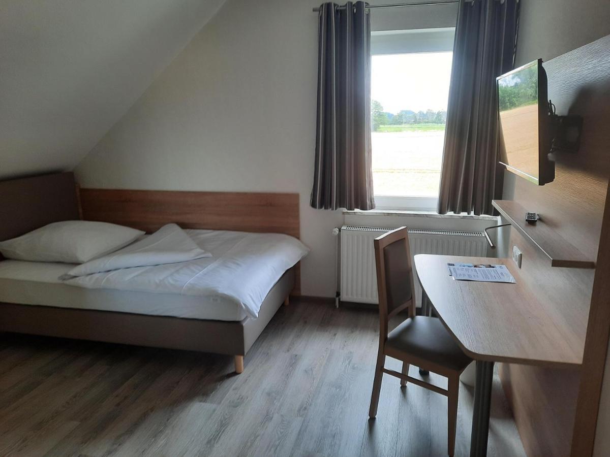 Hotel Zur Erholung & Restaurant Amme'S Landhaus Eicklingen Экстерьер фото