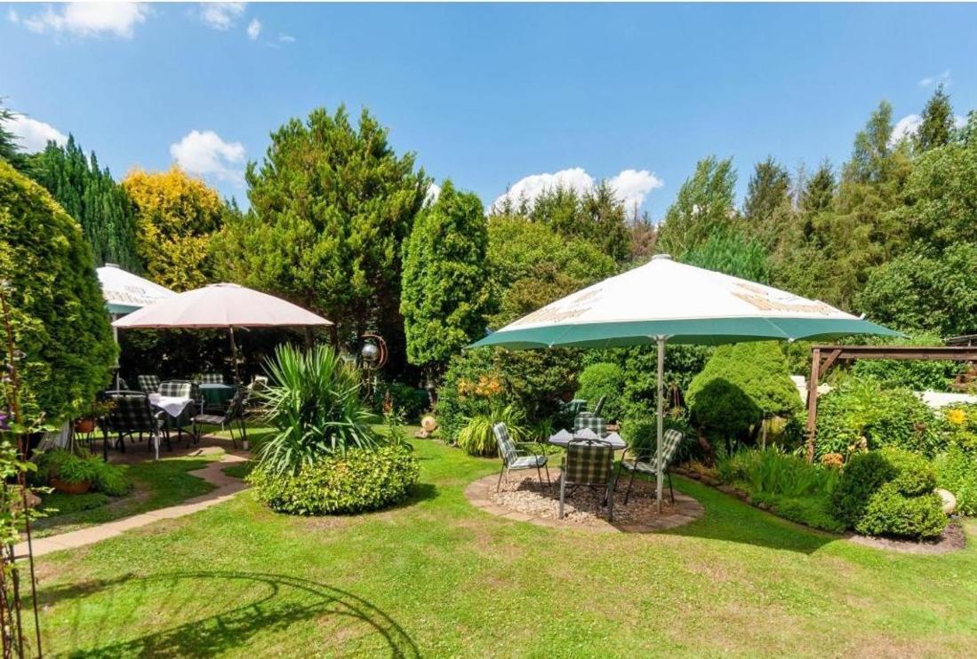 Hotel Zur Erholung & Restaurant Amme'S Landhaus Eicklingen Экстерьер фото